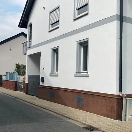 Hotell -isola Madre Biebesheim am Rhein