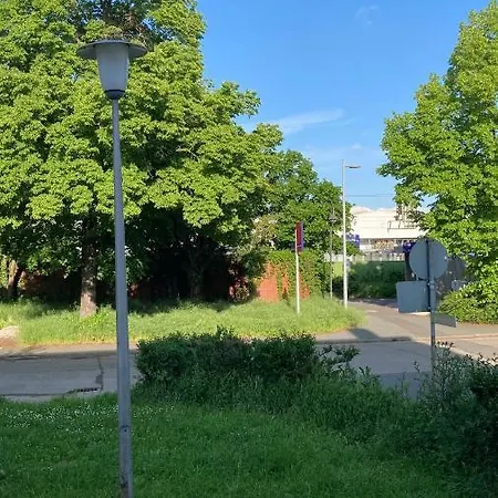 -isola Madre Hotell Biebesheim am Rhein